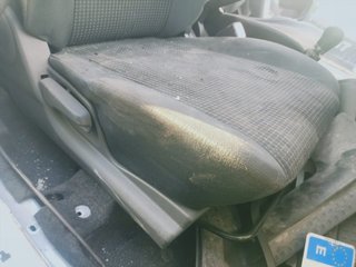 ASIENTO DELANTERO DERECHO SUZUKI SWIFT BERLINA (R