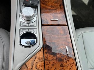 Jaguar XF 2011
