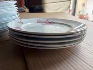 5 Platos San Claudio Oviedo Florales