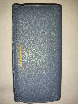 Cartera Burberry Azul y Beige 100% original