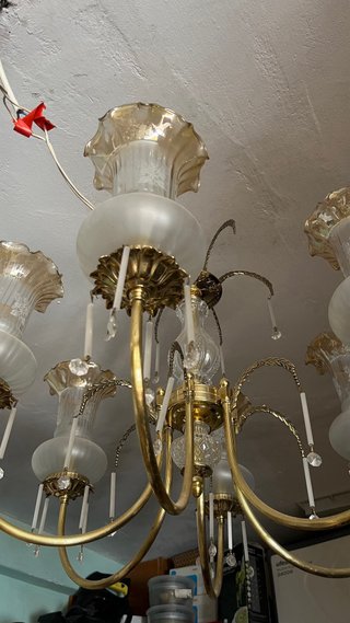 Lámparas antiguas de cristal y metal