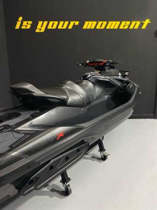 Sea-Doo RXT 300