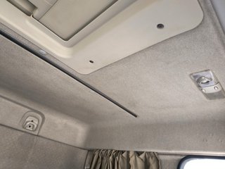 RENAULT PREMIUM LANDER 460 2014 GANCHO MULTILIFT