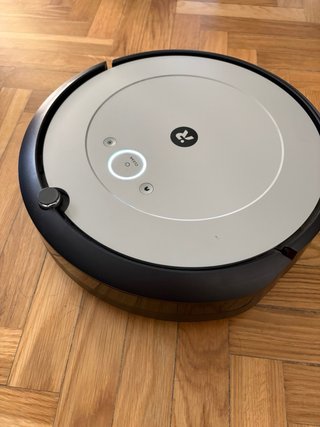 Roomba iRobot i1