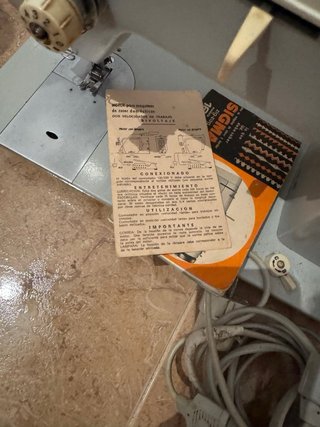 Máquina de coser Sigma Zig-Zag