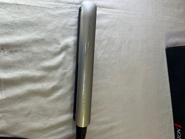 Plancha Remington Keratin Therapy Pro