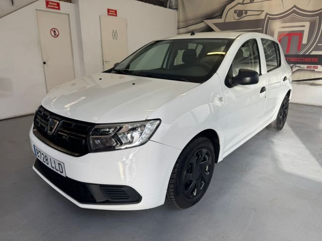 Dacia Sandero Essential - foto 1