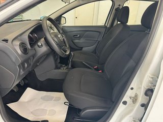 Dacia Sandero Essential