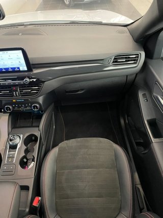 Ford Kuga Hybrid ST-Line X