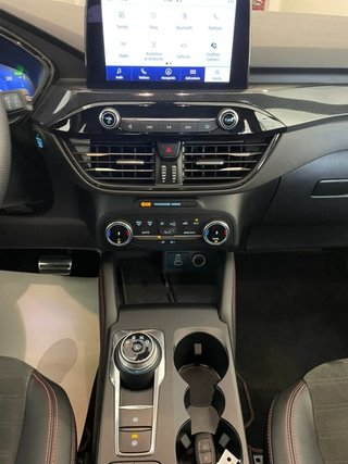 Ford Kuga Hybrid ST-Line X