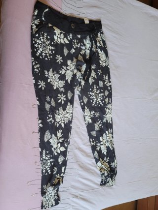 Desigual Mujer. Varias tallas