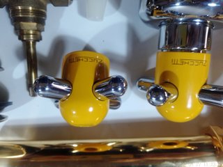 Grifos empotrar Zuchetti