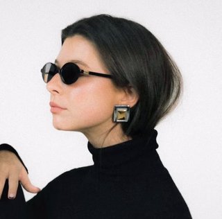 Brincos WhiteOutBrand Dourados e Prateados