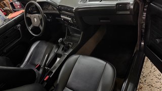 BMW SERIE 3 E30 COUPE