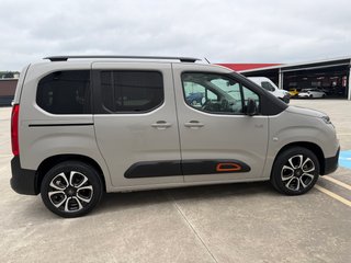 Citroen Berlingo 1.5 130CVB lue-HDi Shine M