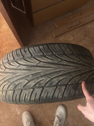Neumático 275/40 R20 106W XL