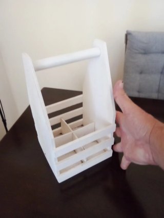 Cajita de madera para 4 cactus pequeños