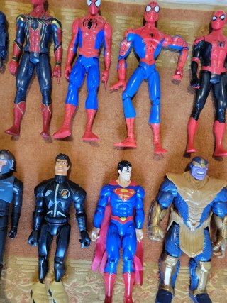 15 Figuras de Acción Superhéroes