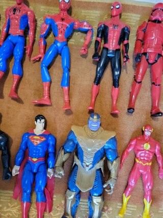 15 Figuras de Acción Superhéroes