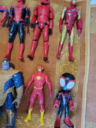 15 Figuras de Acción Superhéroes
