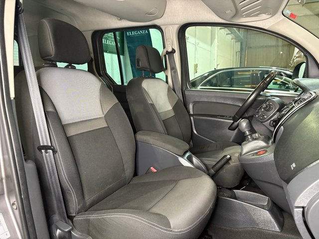 RENAULT KANGOO 2019 ETIQUETA C / VERSION EXTREAM