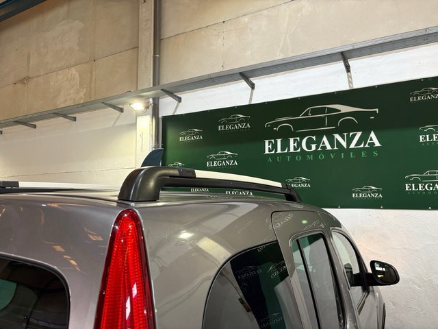 RENAULT KANGOO 2019 ETIQUETA C / VERSION EXTREAM