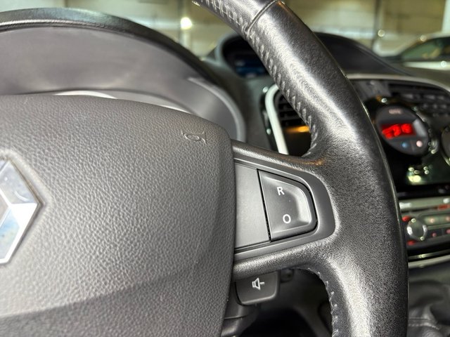 RENAULT KANGOO 2019 ETIQUETA C / VERSION EXTREAM