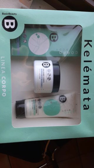 BasicBeauty Set Cura Corpo Verde e Bianco