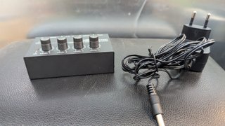 Behringer MICROMIX MX400 Ultra-Compact 4-Channel