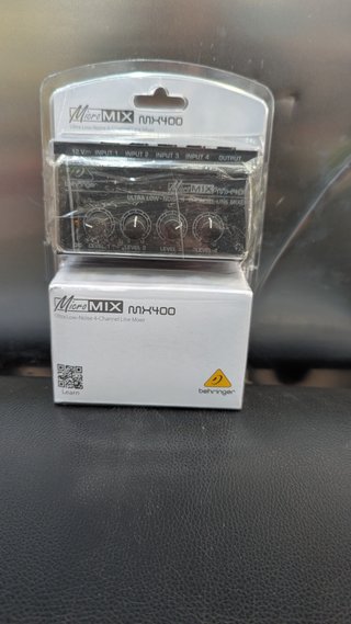 Behringer MICROMIX MX400 Ultra-Compact 4-Channel