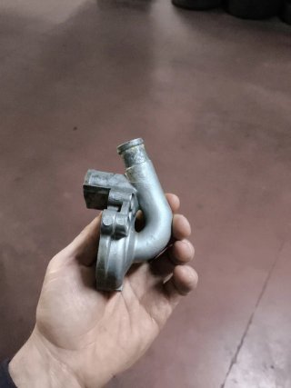Carcasa tapa Bomba Agua KTM 125,150,200