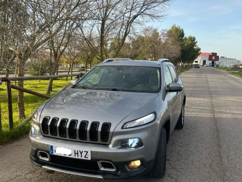 Jeep Cherokee 2014 - foto 1