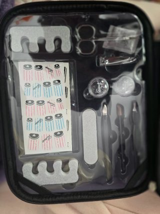 Estuche Nail Art con 16 Esmaltes