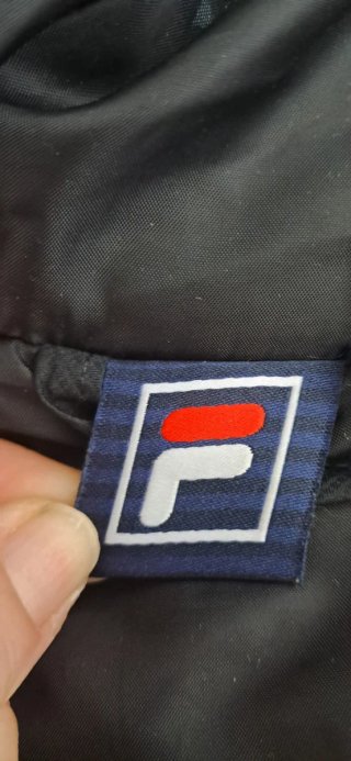 Anorak Fila Negro, Gris y Blanco