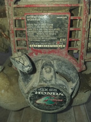 Regla vibratoria Honda GX 25 gasolina pa hormigón