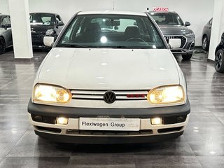 VOLKSWAGEN Golf 2.0 GTI SPECIAL