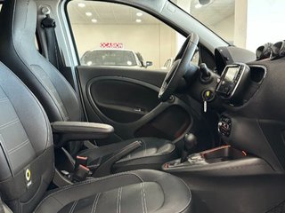 SMART forfour 60kW81CV EQ