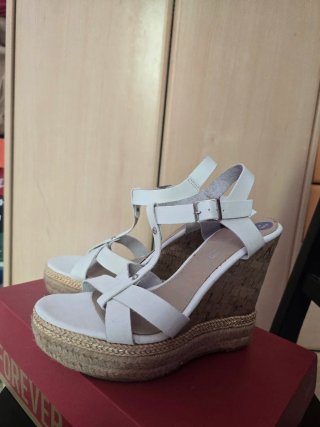 Sandalias cuña esparto blancas talla 40