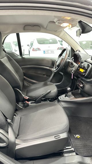 SMART fortwo 60kW81CV EQ coupe