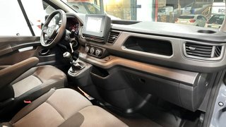RENAULT Trafic Combi 9 Energy Blue dCi 110kW 150CV