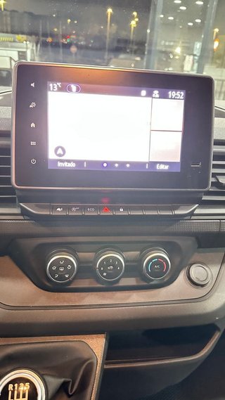 RENAULT Trafic Combi 9 Energy Blue dCi 110kW 150CV