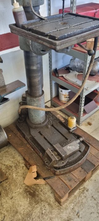 Taladro Columna Industrial Mugui E-300