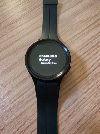 Samsung Galaxy Watch 5 Pro + Garantía
