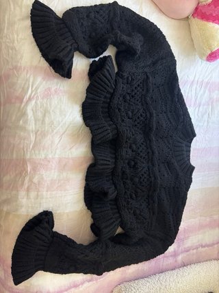 Jersey corto negro volantes punto