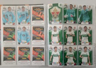Álbum Panini Adrenalyn XL 25-26, con 608 cromos