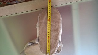 Zapatillas peluche oso y tiburón. 6€ c/u