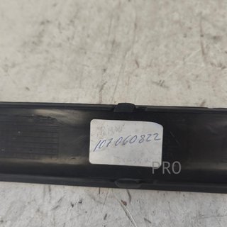 MOLDURA PARAGOLPE TRASERO IZQUIERDO BMW SERIE 3 NUEVO 107060822