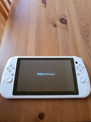 Tablet GameMaster 7 con mando