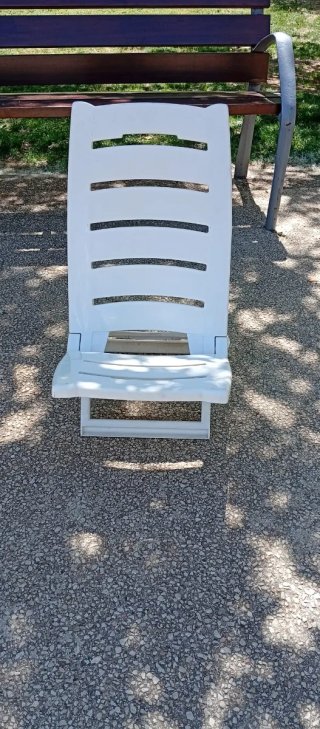 Silla plegable resina blanca