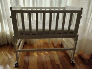 Minicuna madera blanca - colecho y balancín
